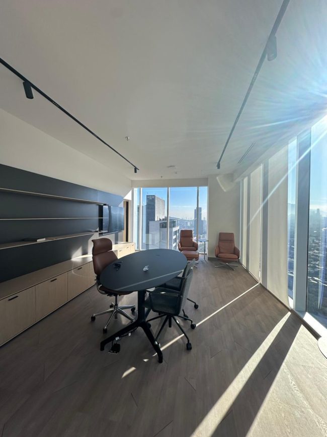 WhatsApp Image 2025-01-02 at 13.03.54